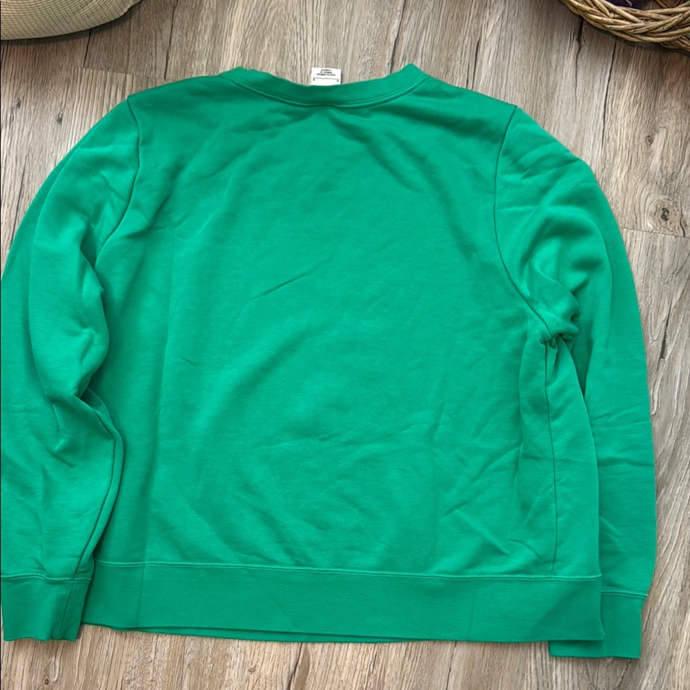 Nike Green Crewneck Sweatshirt with Blue Logo - Picture 6 of 6